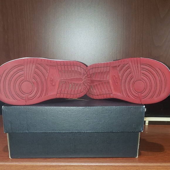 Jordan 1 Flight - Picture 6 of 8